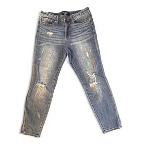 Judy Blue Light Wash Distressed Holes Straight Leg Jeans size 30 size 10 Women’s